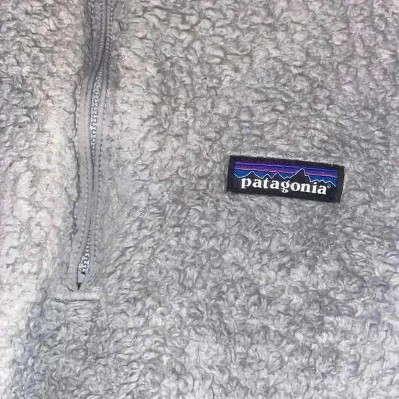Patagonia Women’s XS Quarter Zip Sweatshirt - Picture 2 of 6